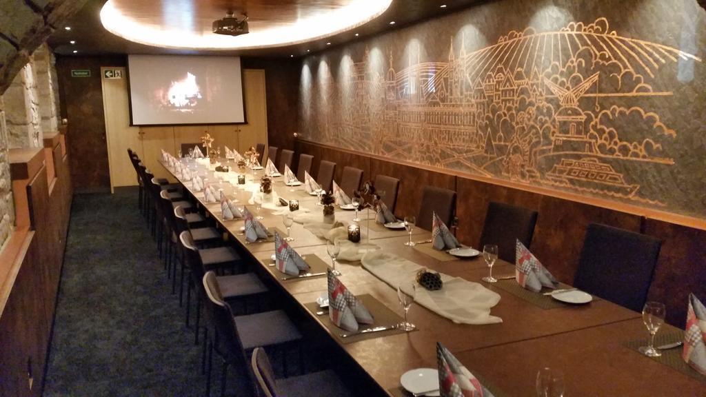 Partner Strauss Hotel