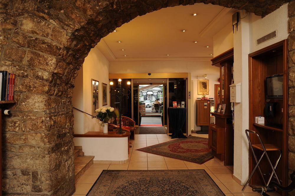 Partner Strauss 3* Wurzburg