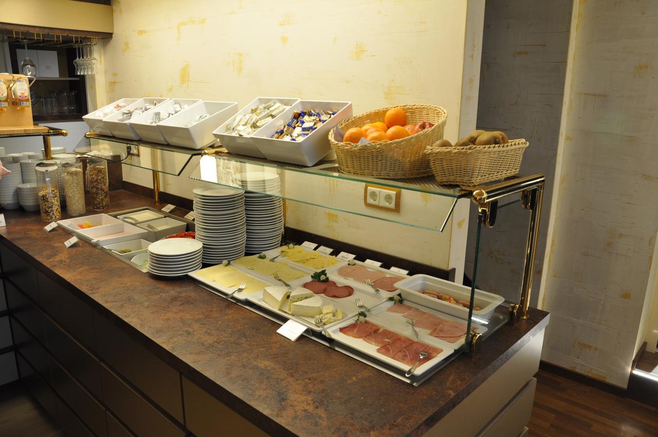 Partner Strauss Hotel