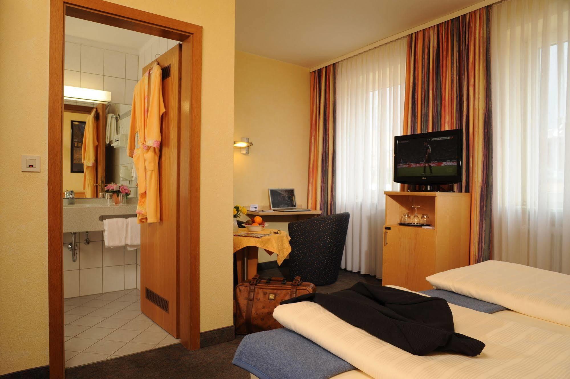 Partner Strauss Hotel